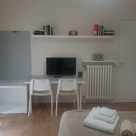Affittacamere La Scala Lecco Esterno foto